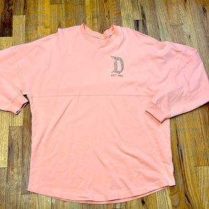 Only wore it once to the actual park. and doesn’t fit me no more.